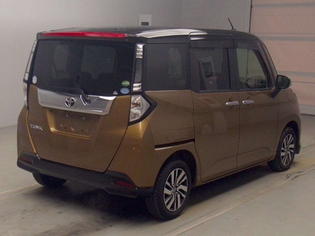 TOYOTA TANK