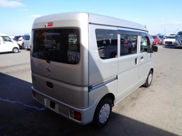 NISSAN NV100 CLIPPER