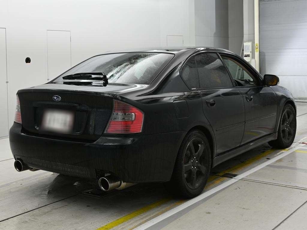 SUBARU LEGACY B4