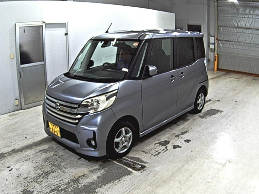 NISSAN DAYZ ROOX