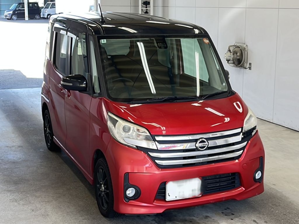NISSAN DAYZ ROOX