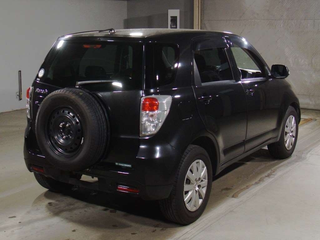 TOYOTA RUSH