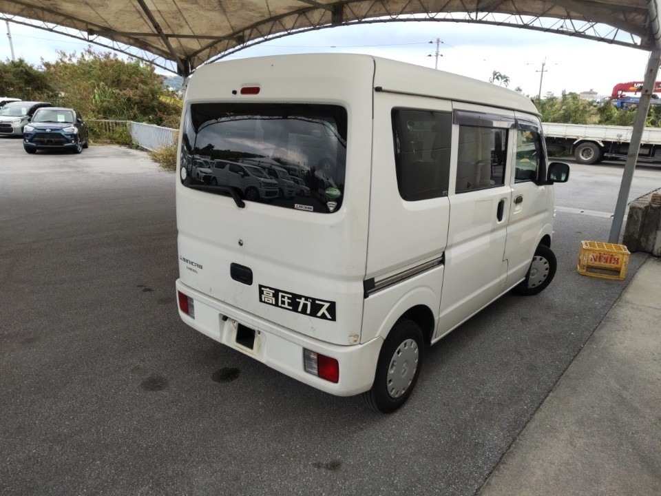 MITSUBISHI MINICAB