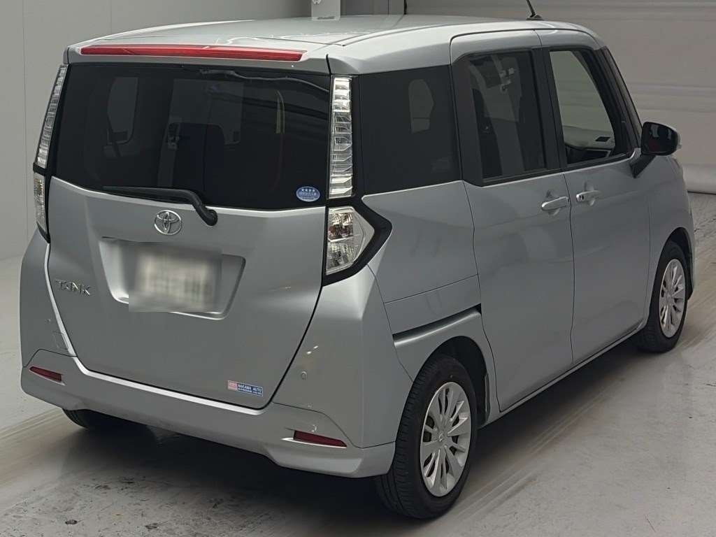 TOYOTA TANK