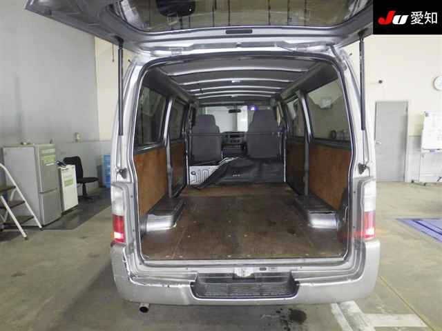NISSAN CARAVAN