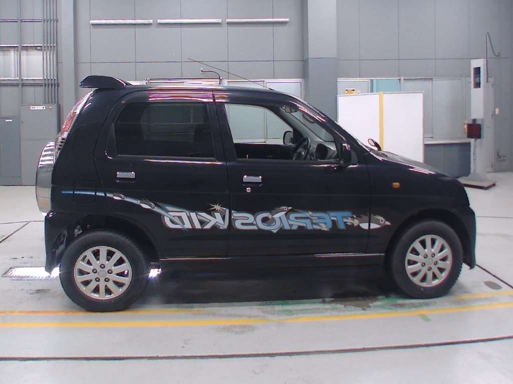 DAIHATSU TERIOS KID