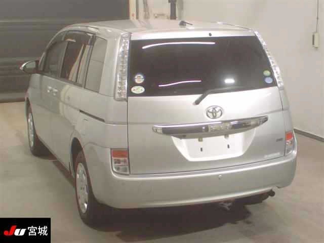 TOYOTA ISIS