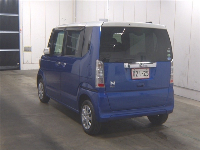 HONDA N-BOX