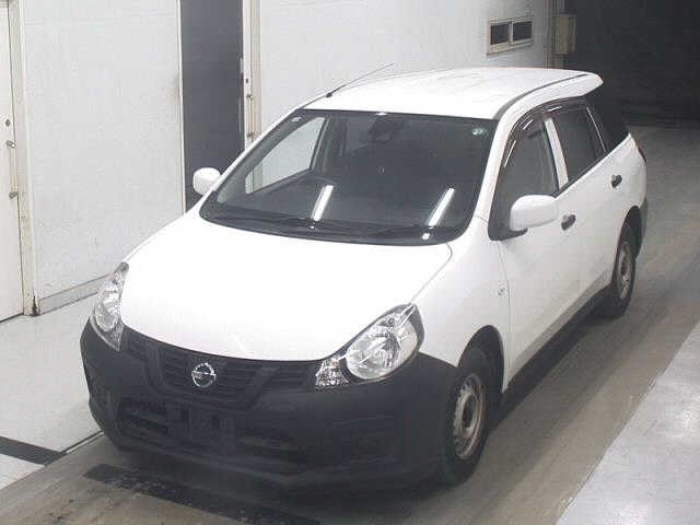NISSAN AD