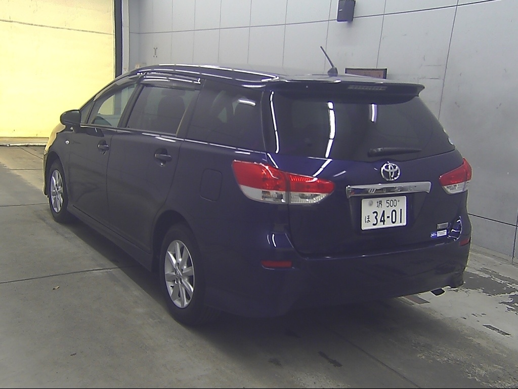 TOYOTA WISH