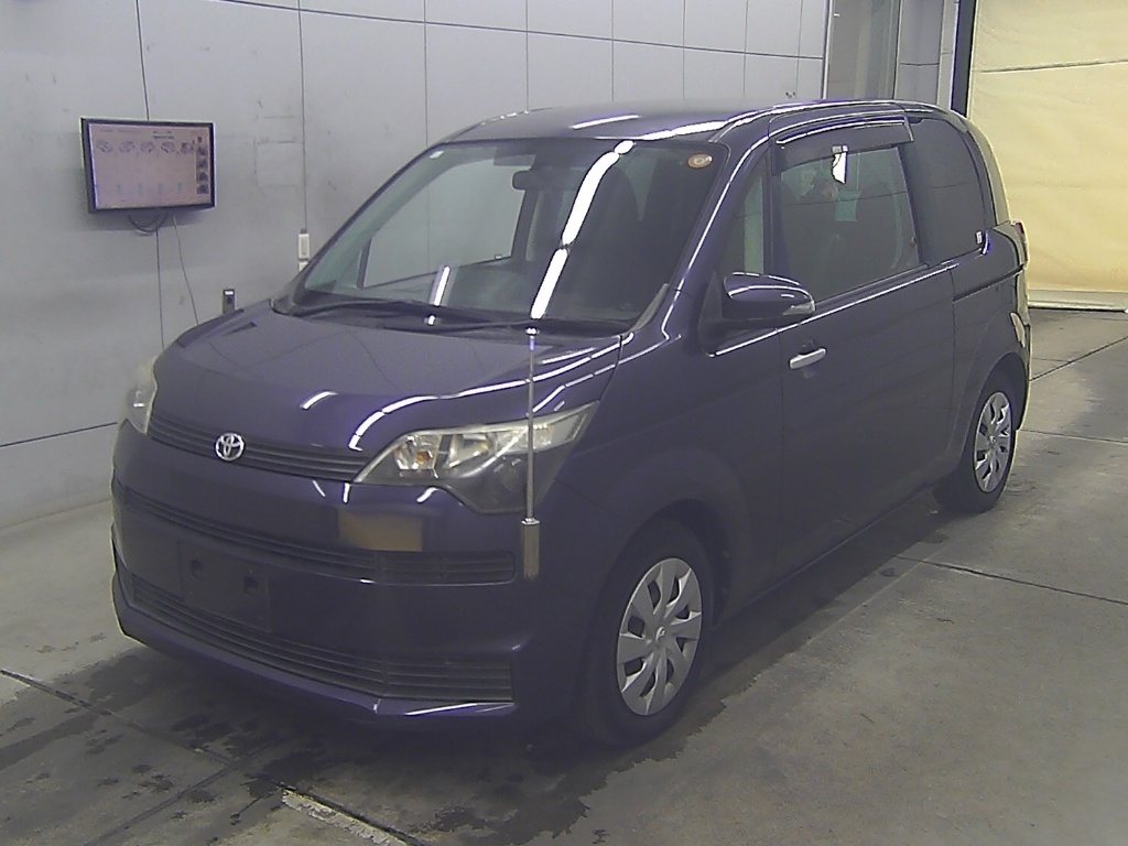 TOYOTA SPADE