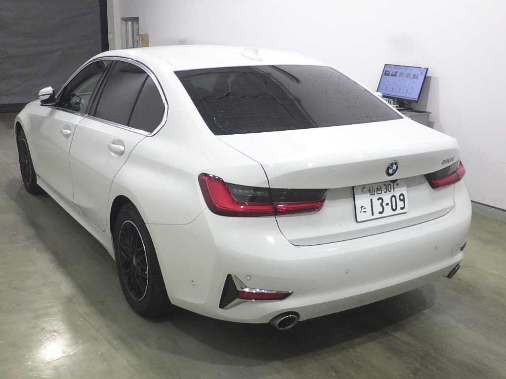 BMW 3-SERIES