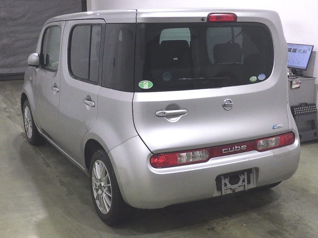 NISSAN CUBE
