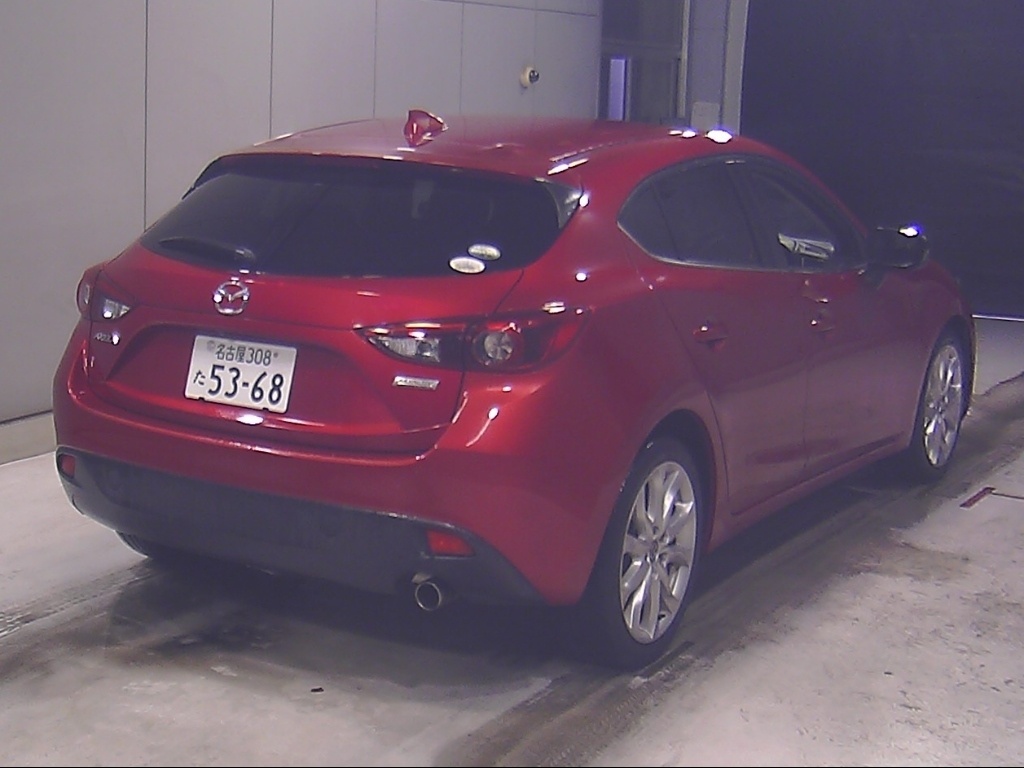 MAZDA AXELA