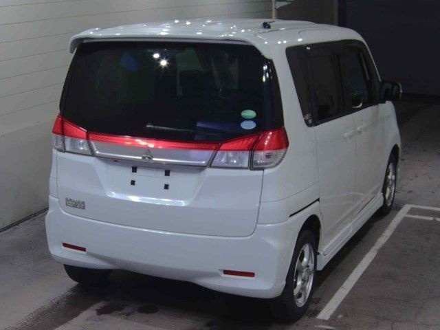 MITSUBISHI DELICA D:2