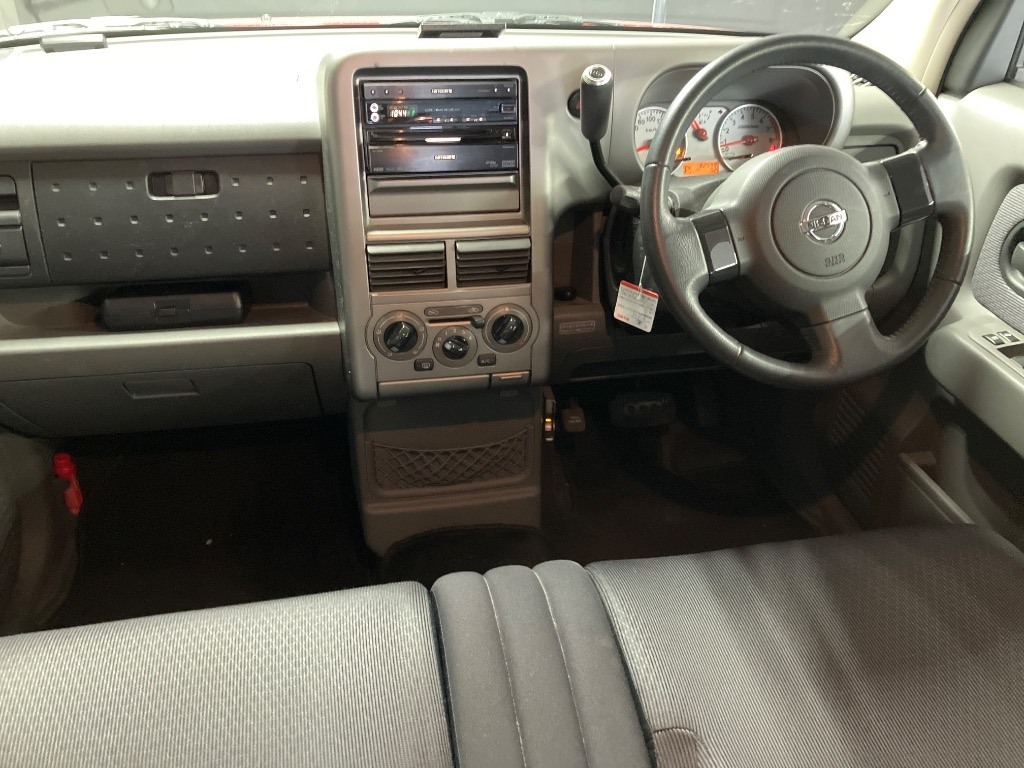NISSAN CUBE