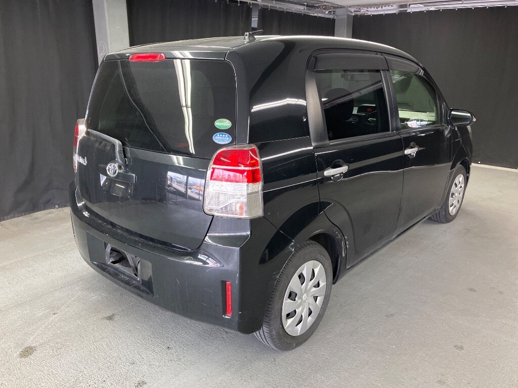 TOYOTA SPADE
