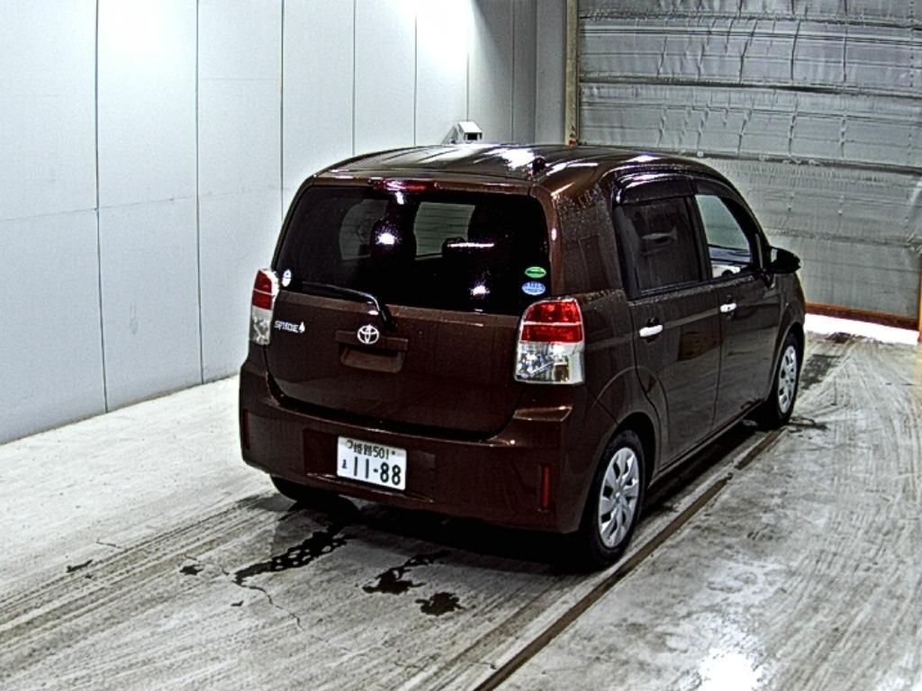 TOYOTA SPADE
