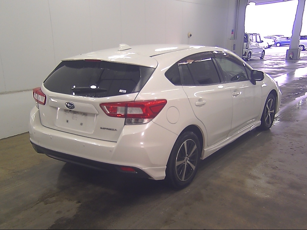 SUBARU IMPREZA