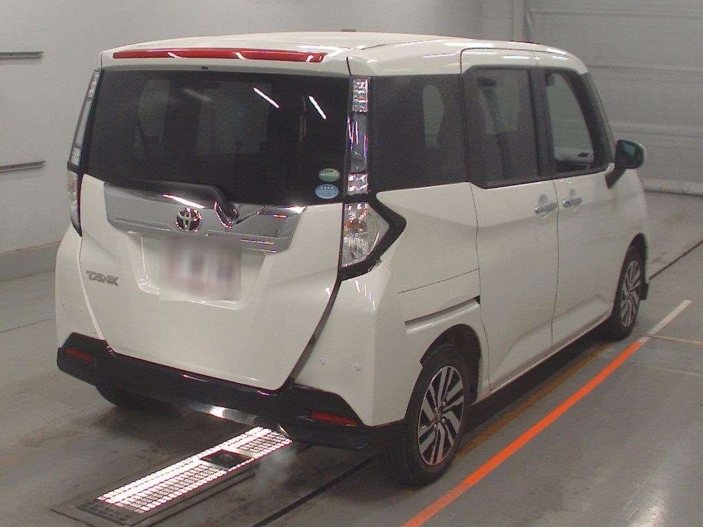 TOYOTA TANK