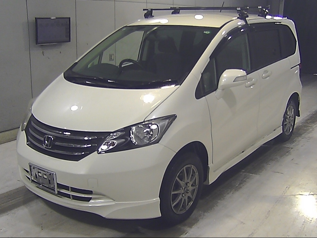 HONDA FREED