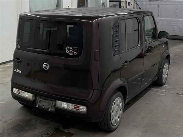 NISSAN CUBE