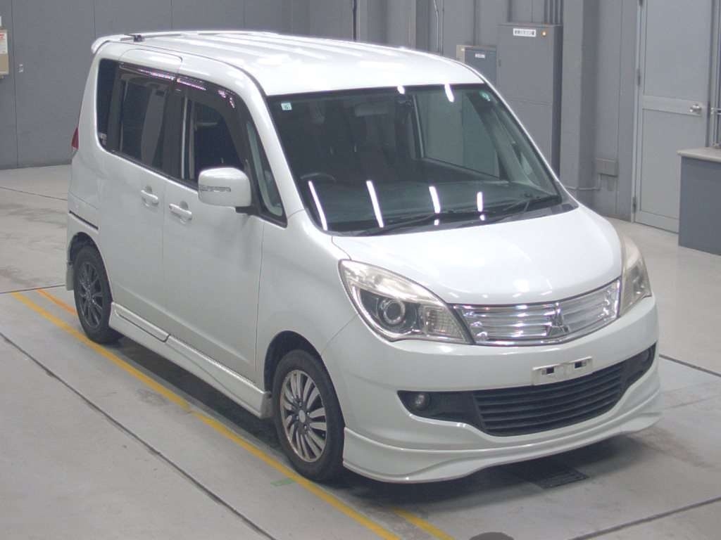 MITSUBISHI DELICA D:2
