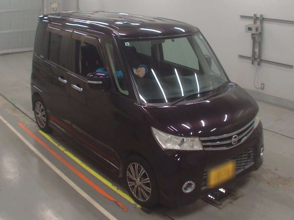 NISSAN ROOX