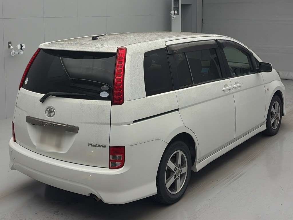 TOYOTA ISIS