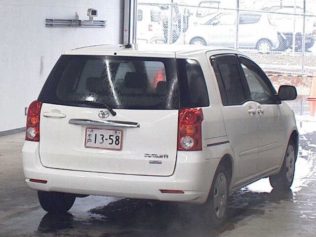 TOYOTA RAUM