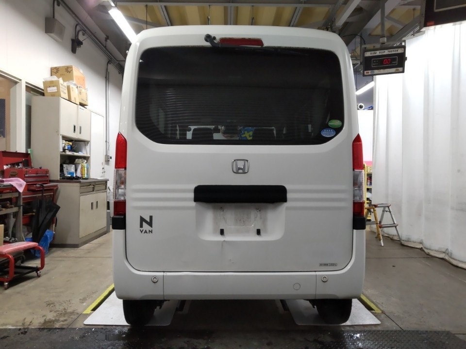 HONDA N-VAN