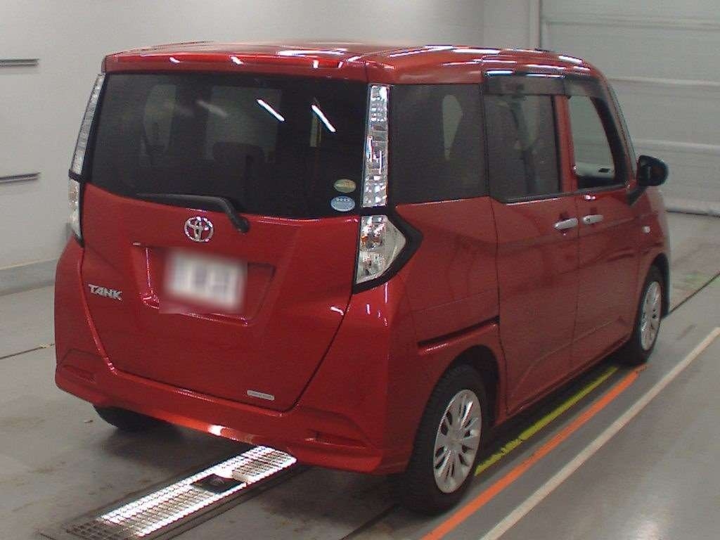 TOYOTA TANK