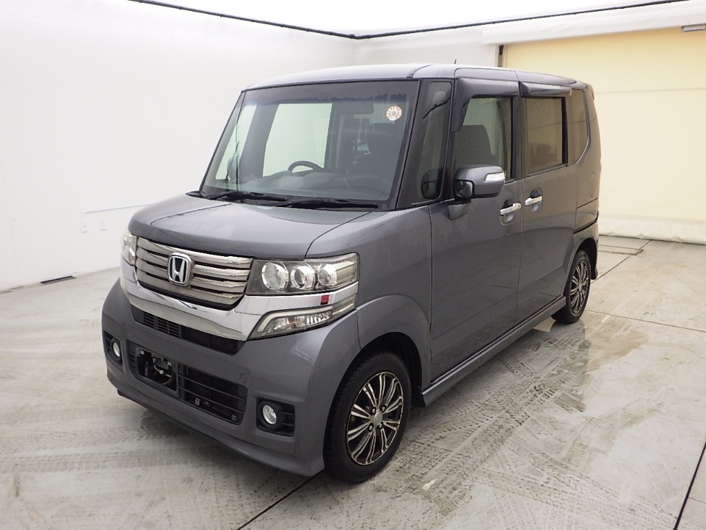 HONDA N-BOX