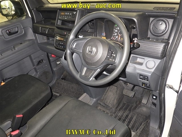 HONDA N-VAN