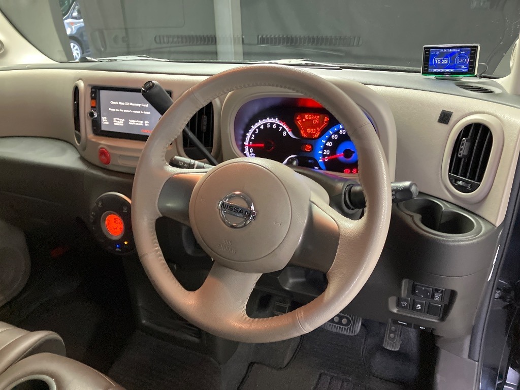 NISSAN CUBE