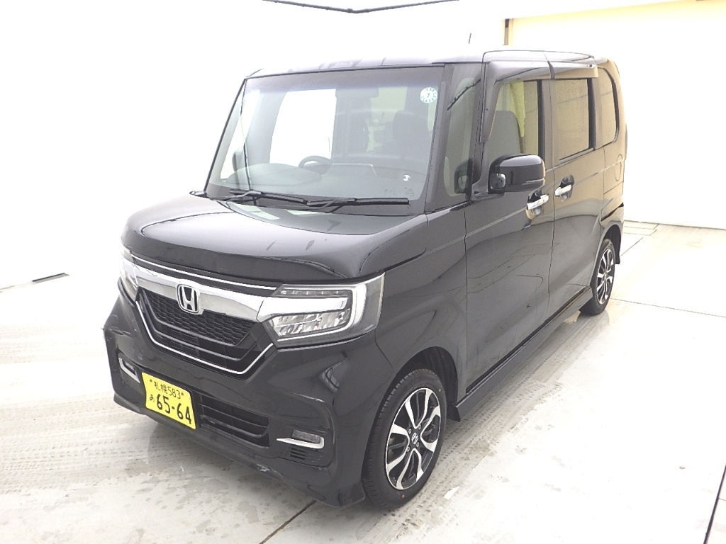 HONDA N-BOX