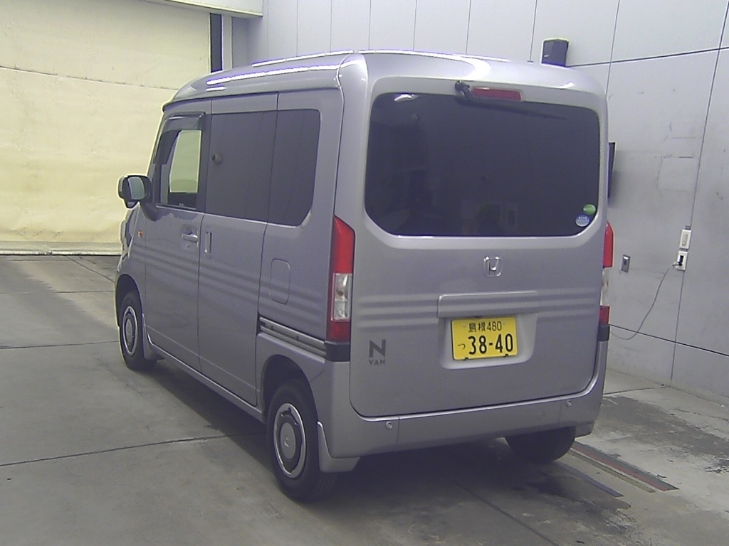 HONDA N-VAN