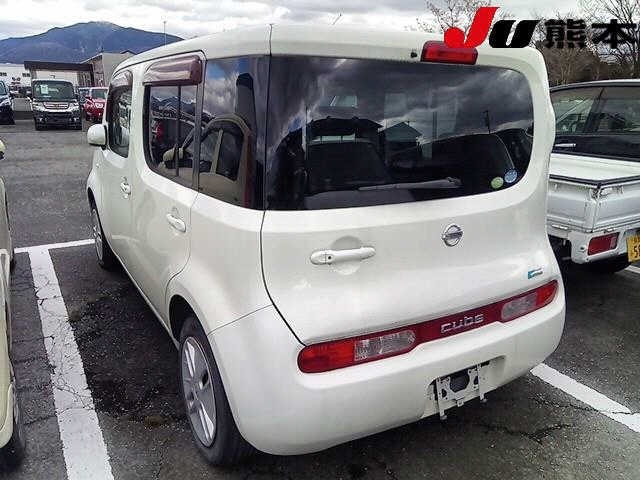NISSAN CUBE