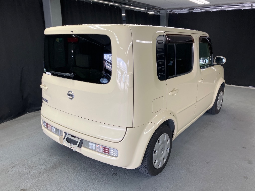 NISSAN CUBE