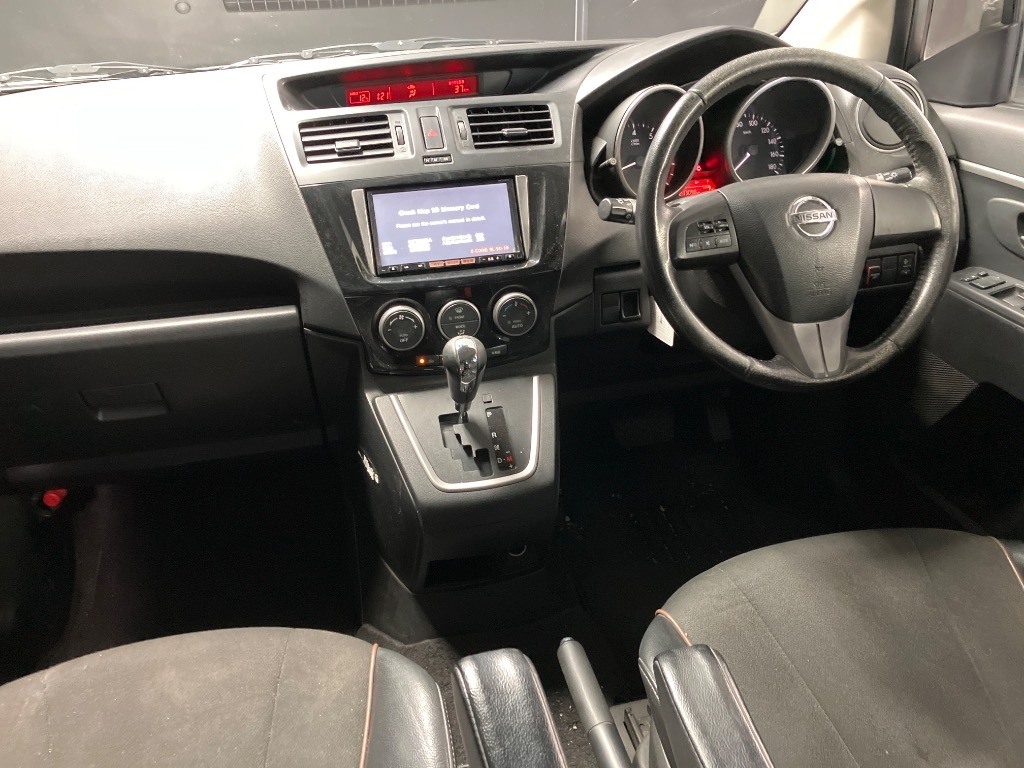 NISSAN LAFESTA