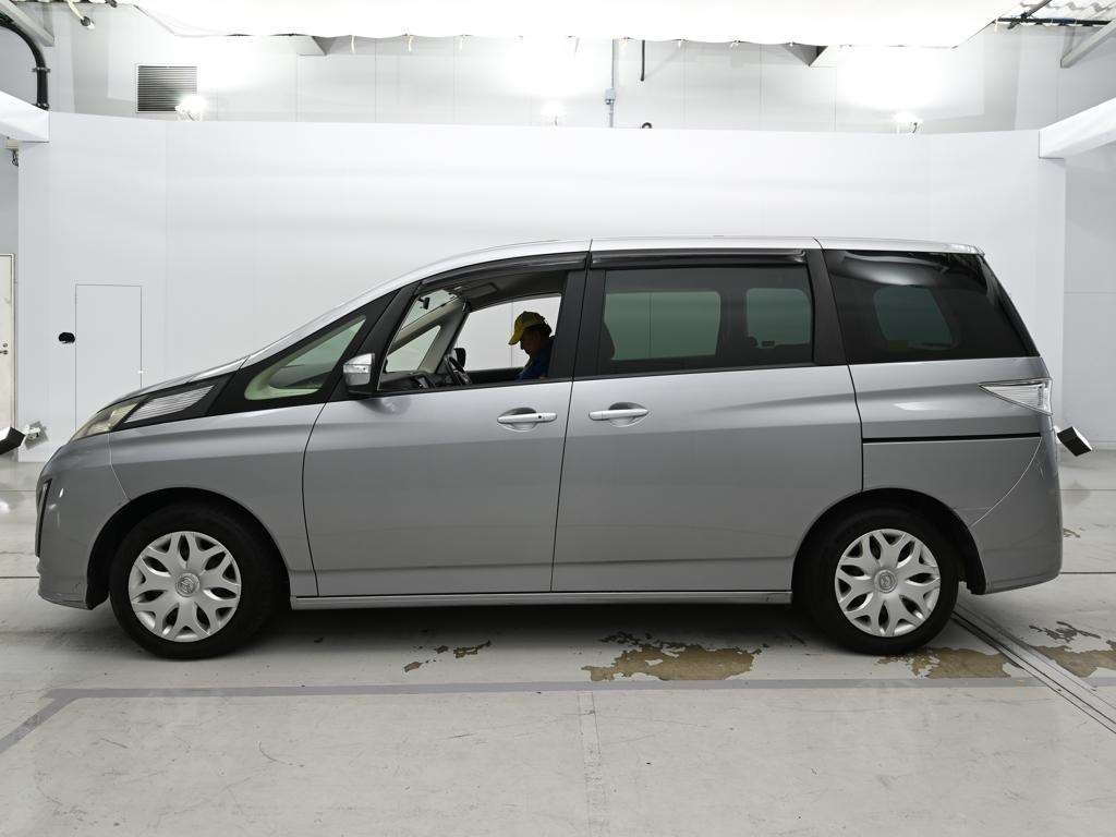 MAZDA BIANTE