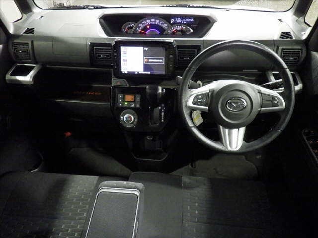 DAIHATSU WAKE