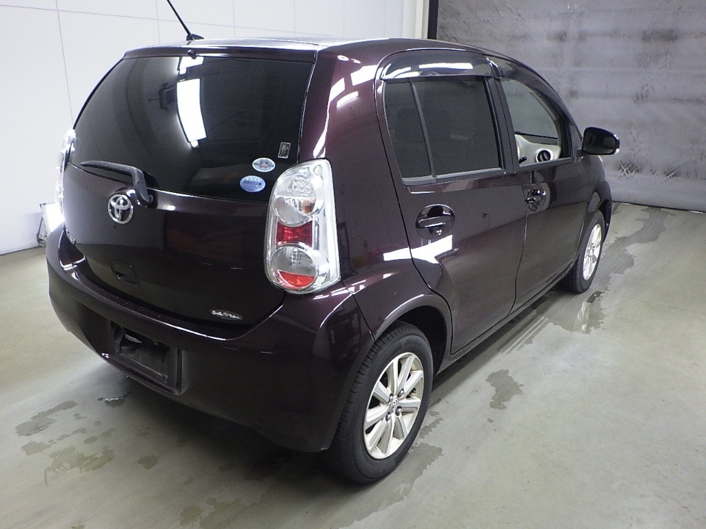 TOYOTA PASSO