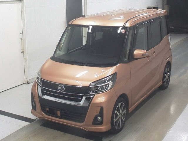 NISSAN DAYZ ROOX