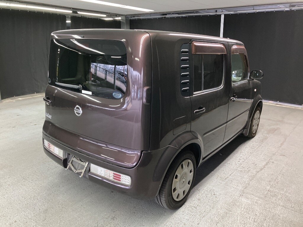 NISSAN CUBE
