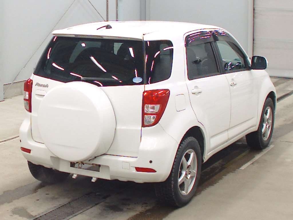 TOYOTA RUSH