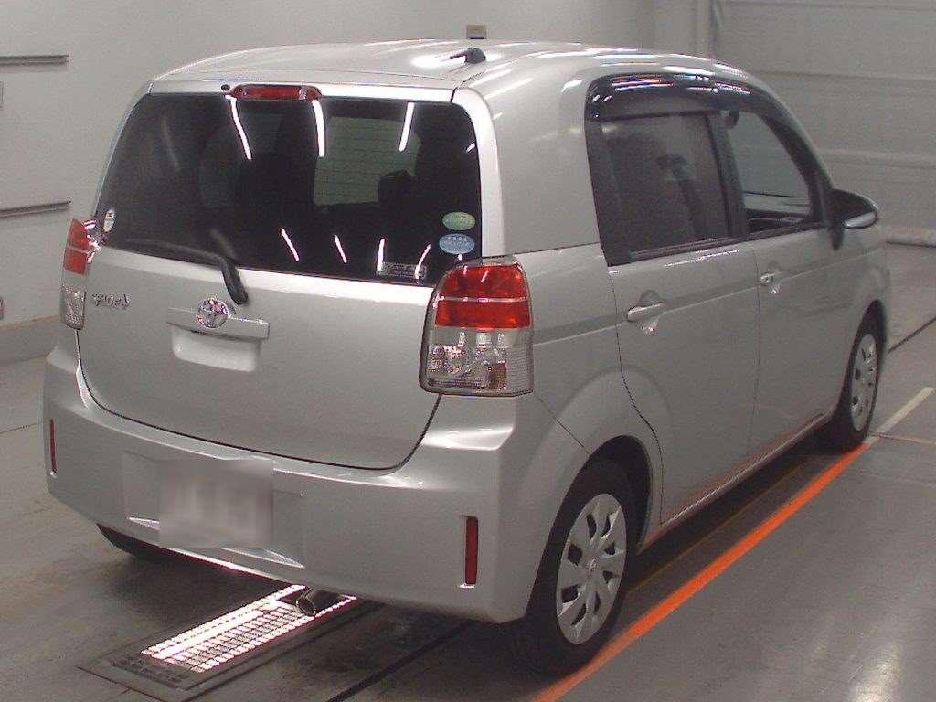 TOYOTA SPADE