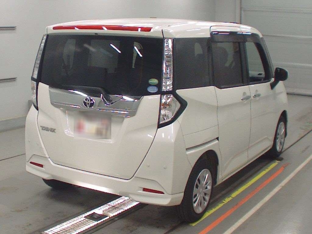 TOYOTA TANK