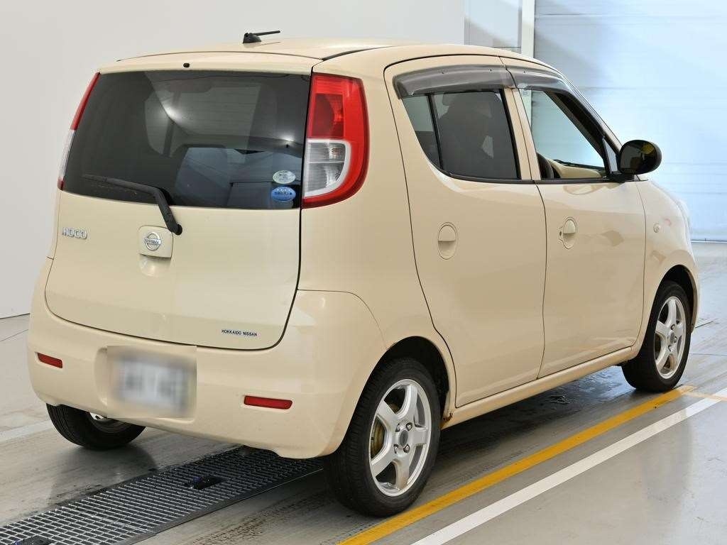 NISSAN MOCO