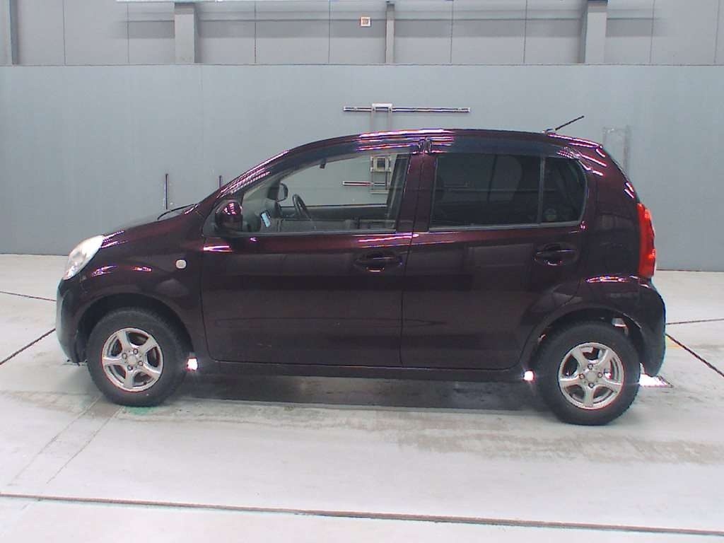 TOYOTA PASSO